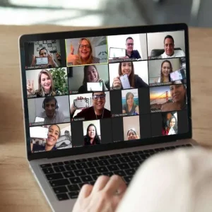 Sesión grupal de coaching online por videollamada